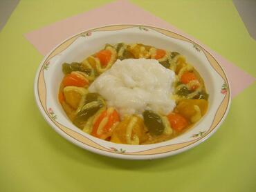 野菜カレー（夏野菜）　すずらんの園（新潟県見附市）